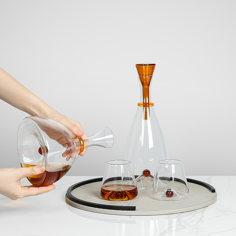Carafe en verre minimaliste mo - Home Bar And Cabinet avis et prix